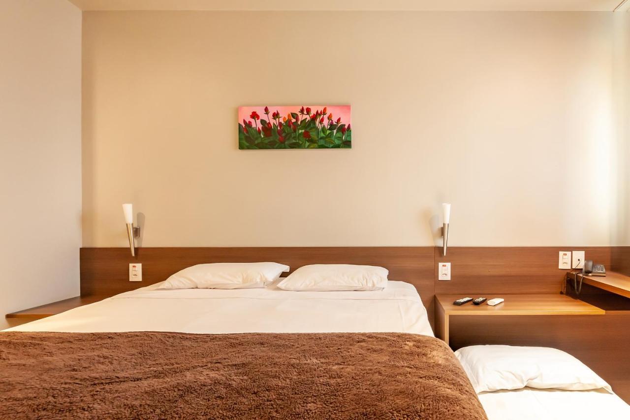 Tri Hotel Executive Lajeado Exteriör bild